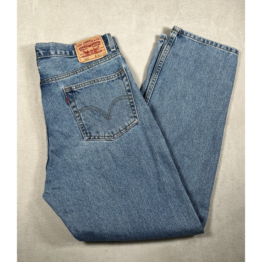 Levi's 550 Relaxed Fit Jeans Mens 36x32 Blue Medium Wash Tapered Cotton 550-0216